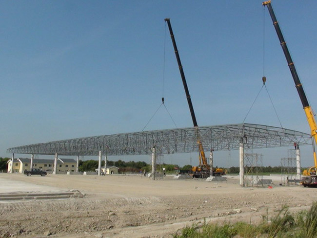 崇左收费站网架工程